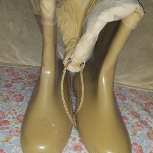 RAIN boots
